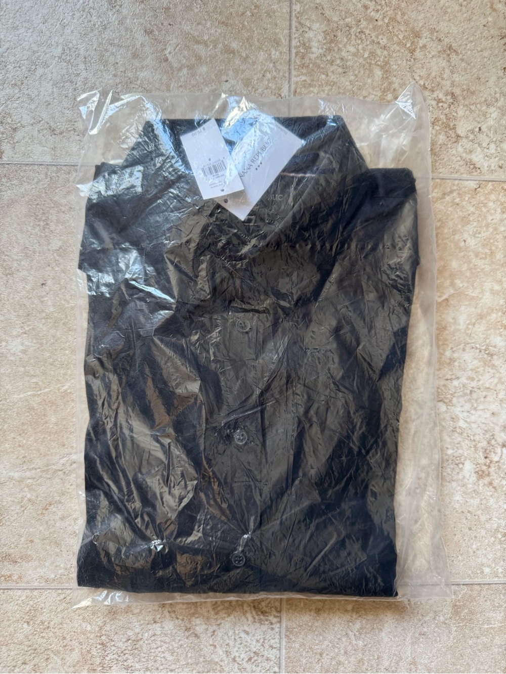 Banana Republic Tailor Fit Easy Care Shirt - Picture 4 of 7